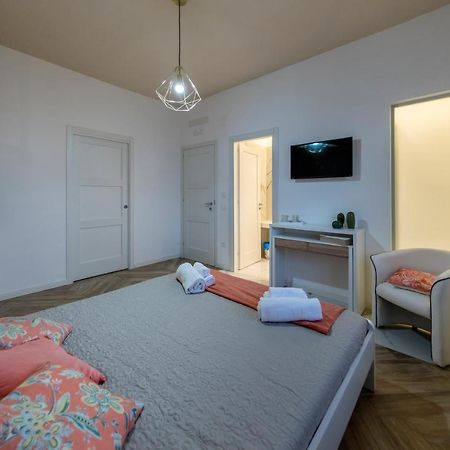 B&B Palazzo Arcieri Salerno Buitenkant foto